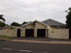 3 Bedroom House in Amanzimtoti