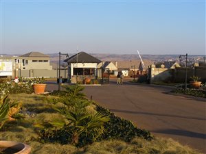 5000 m² Land available in Mooikloof Equestrian Estate