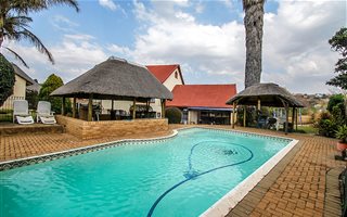 4 Bedroom House in Quellerina