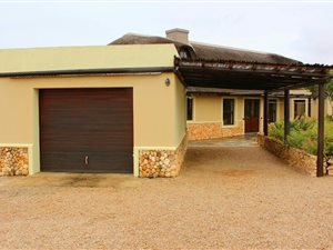 5 Bed House in Springerbaai Eco Estate