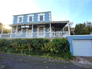 3 Bed House in Knysna Central