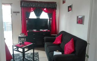 3 Bedroom House in Eric Dodd