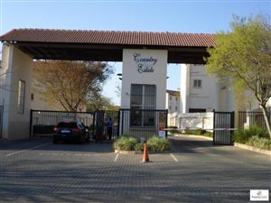 2 Bed Townhouse in Country View