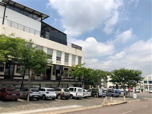 87 m² Commercial space in Kramerville