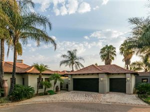 4 Bedroom House in Pecanwood