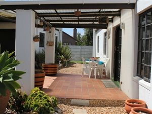 3 Bed House in Die Bos