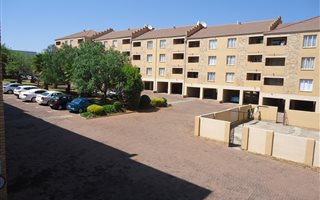 2 Bedroom Apartment in Wilro Park