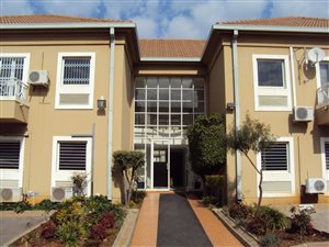 240 m² Commercial space in Meyersdal