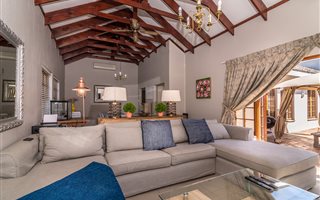 4 Bedroom Simplex in Lonehill