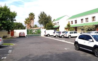 3 Bedroom Apartment in Strand Central