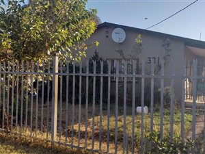 4 Bed House in Wolmer