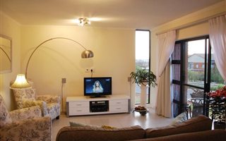 2 Bedroom Apartment in Jackal Creek Golf Estate