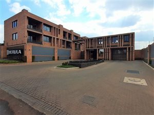 2 Bed Apartment in Benoni North