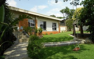 3 Bedroom House in Signal Hill