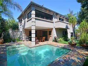4 Bedroom House in Kyalami Estate