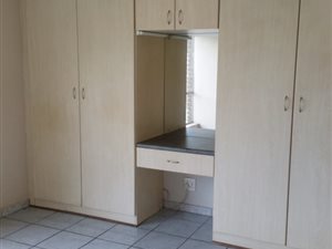 1 Bed Garden Cottage in Birchleigh North