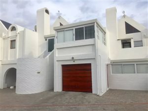 2 Bed Duplex in Dwarskersbos