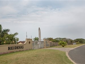 3 Bed Apartment in Veld En Vlei