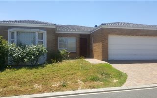 3 Bedroom House in Graanendal