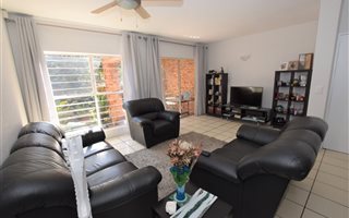2 Bedroom Duplex in Edenburg