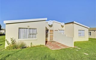 3 Bedroom Simplex in Florida
