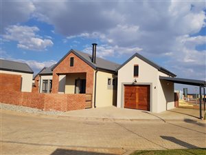 2 Bed Simplex in De Land Estate