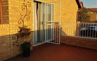 2 Bedroom Townhouse in The Reeds