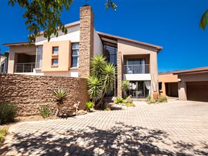 4 Bed House in La Como Lifestyle Estate