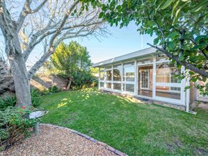 3 Bed House in Claremont