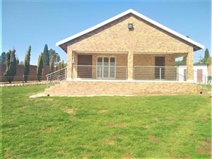 3 Bed House in President Park