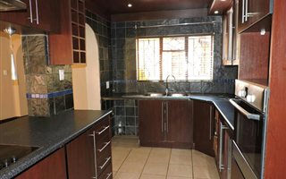 3 Bedroom House in Strubens Valley