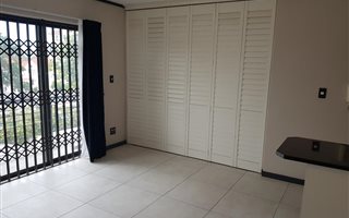 1 Bedroom Apartment in Wynberg
