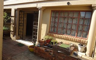 2 Bedroom House in Mamelodi West