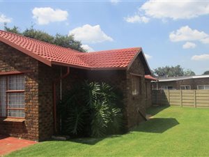 4 Bed House in Dalpark