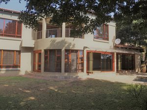 4 Bed House in Bendor