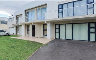 3 Bedroom House in Harbour Island