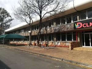 990 m² Commercial space in Eastgate