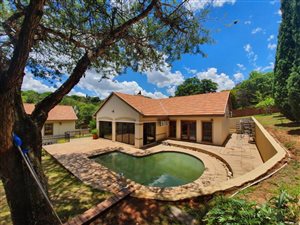 Commercial space in Waterkloof Glen