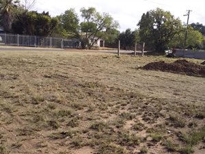 1400 m² Land available in Hendrina