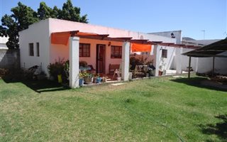 2 Bedroom House in McGregor