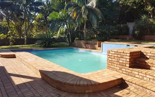 4 Bedroom House in Meerensee