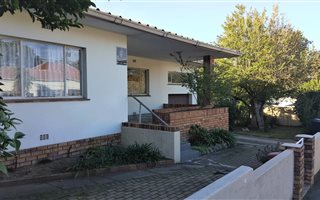 3 Bedroom House in Paarl Central West