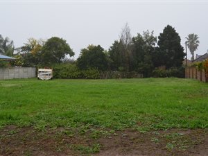 1000 m² Land available in Rooirivierrif
