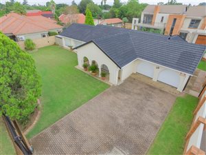3 Bed House in Brackenhurst