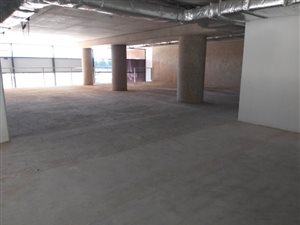 Retail space in Point