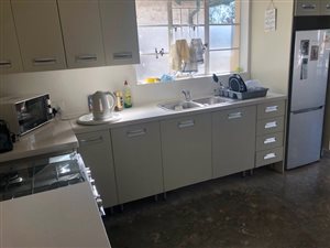 3 Bed House in Westdene