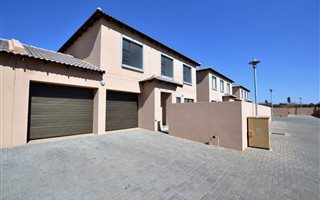 3 Bedroom Townhouse in Montana