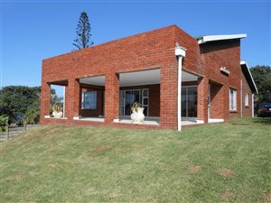 3 Bed House in Umzumbe