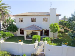 5 Bed House in Sunset Beach