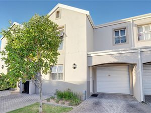 3 Bed Townhouse in Durbanville Central